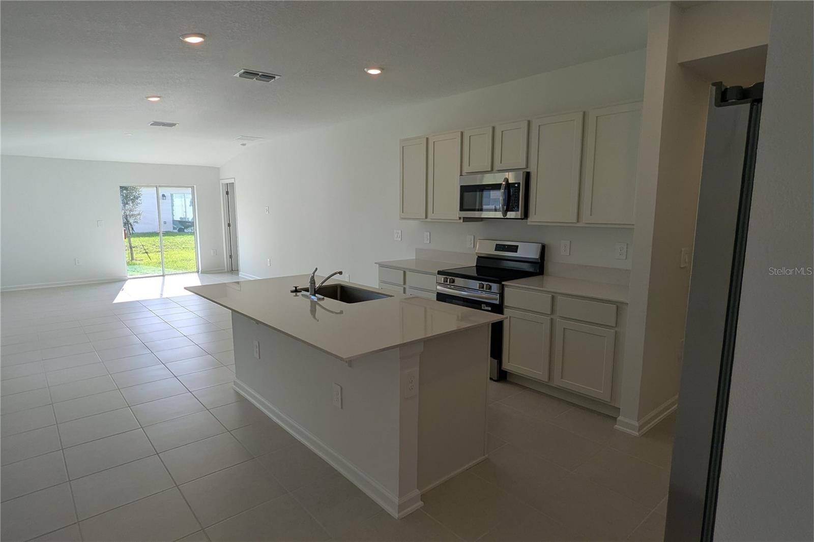 Address not disclosed, Winter Haven, FL 33884