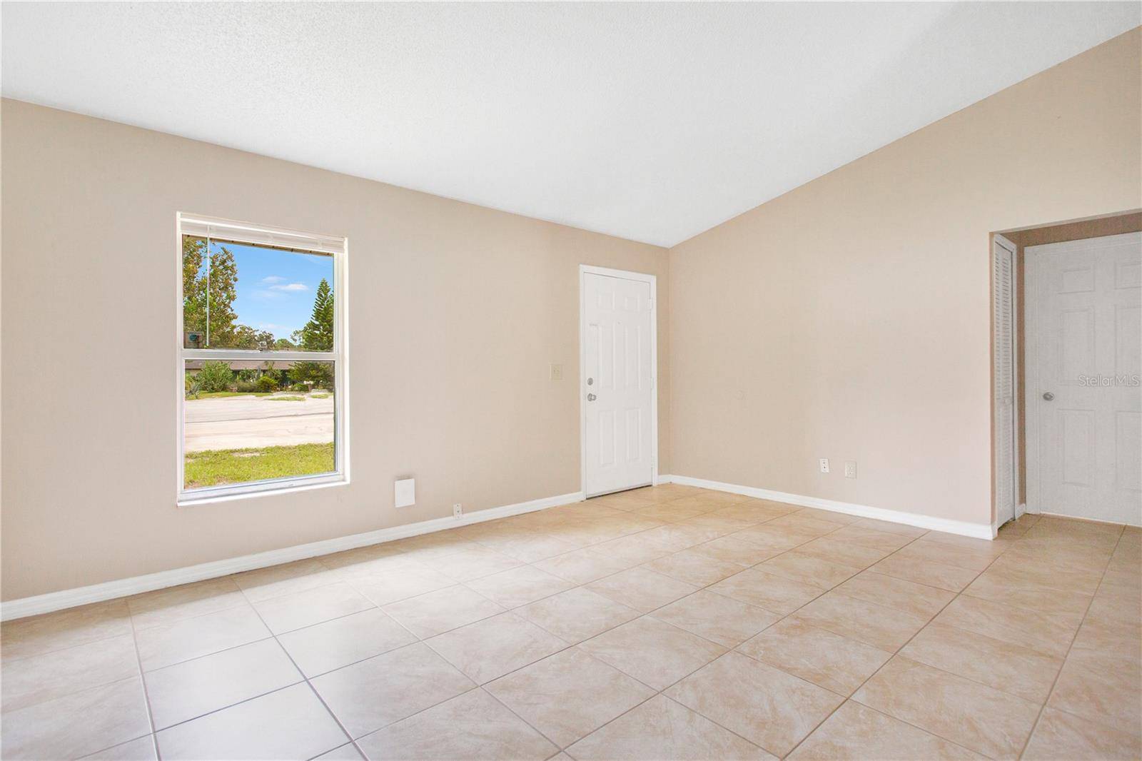 2610 ADELA AVE, Orlando, FL 32826