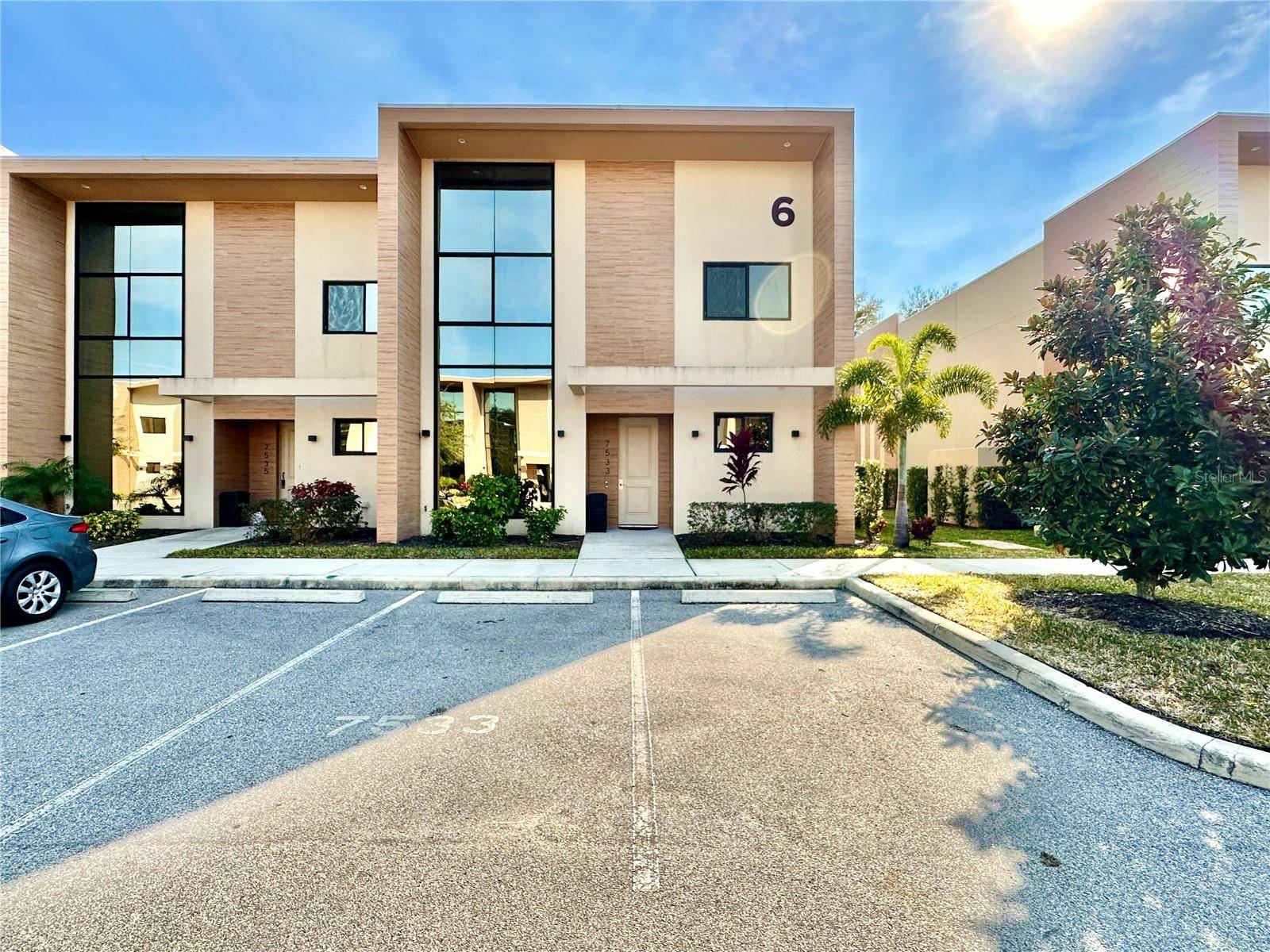7533 BROOKLYN DR, Kissimmee, FL 34747