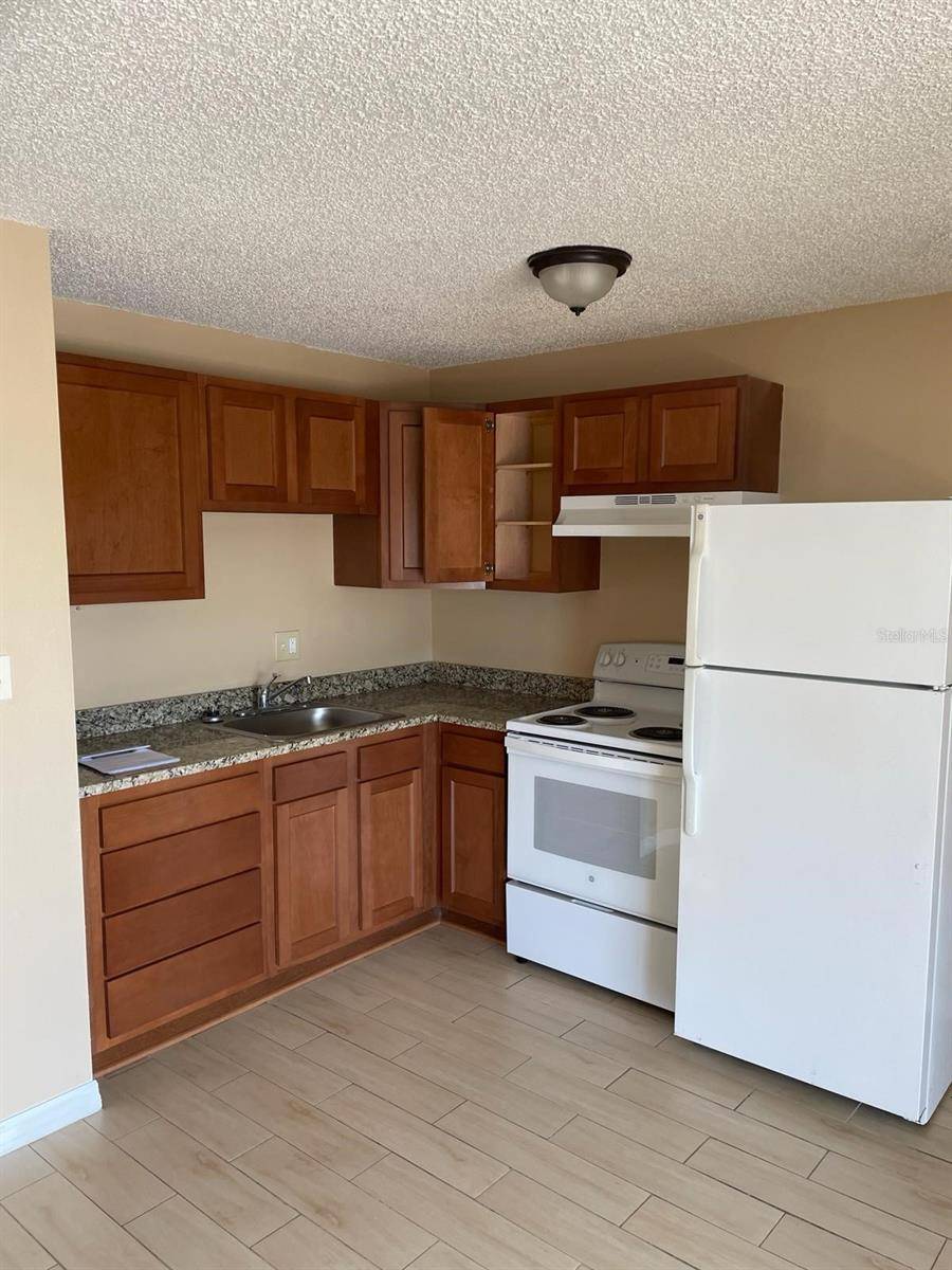 485 S TROPICAL TRL, Merritt Island, FL 32952