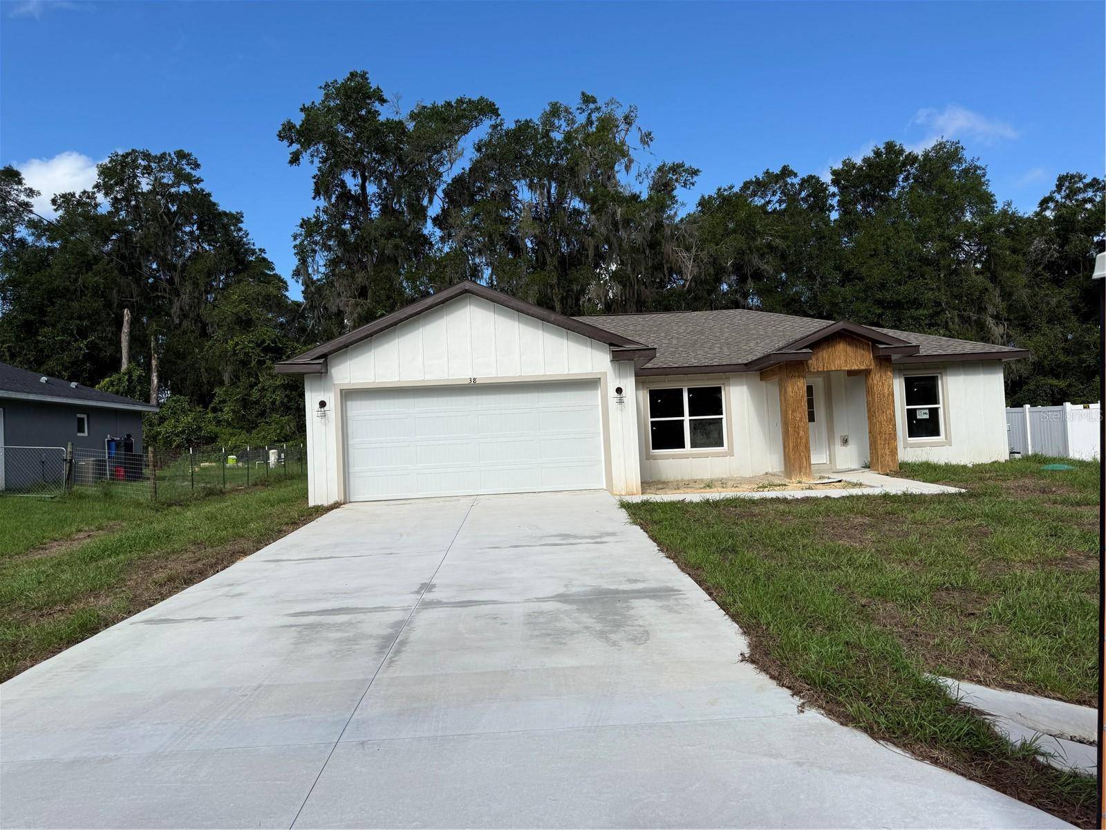 38 LOCUST RUN RADL, Ocala, FL 34472