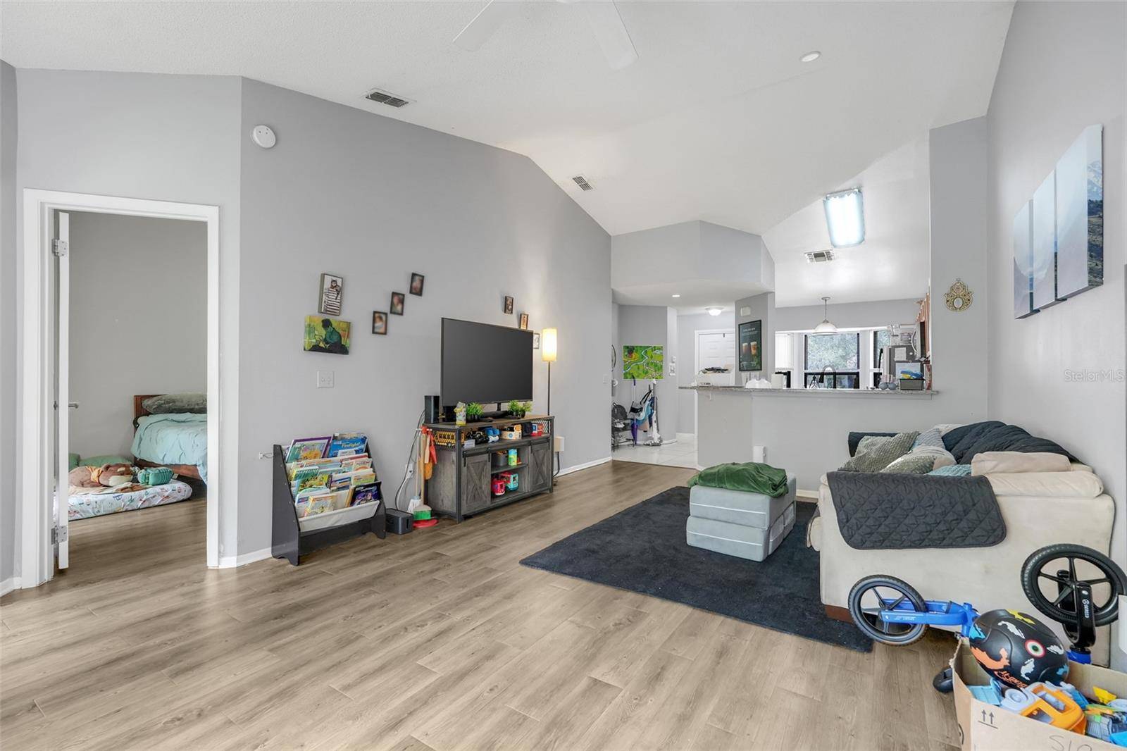 7661 SUGAR BEND DR #7661, Orlando, FL 32819