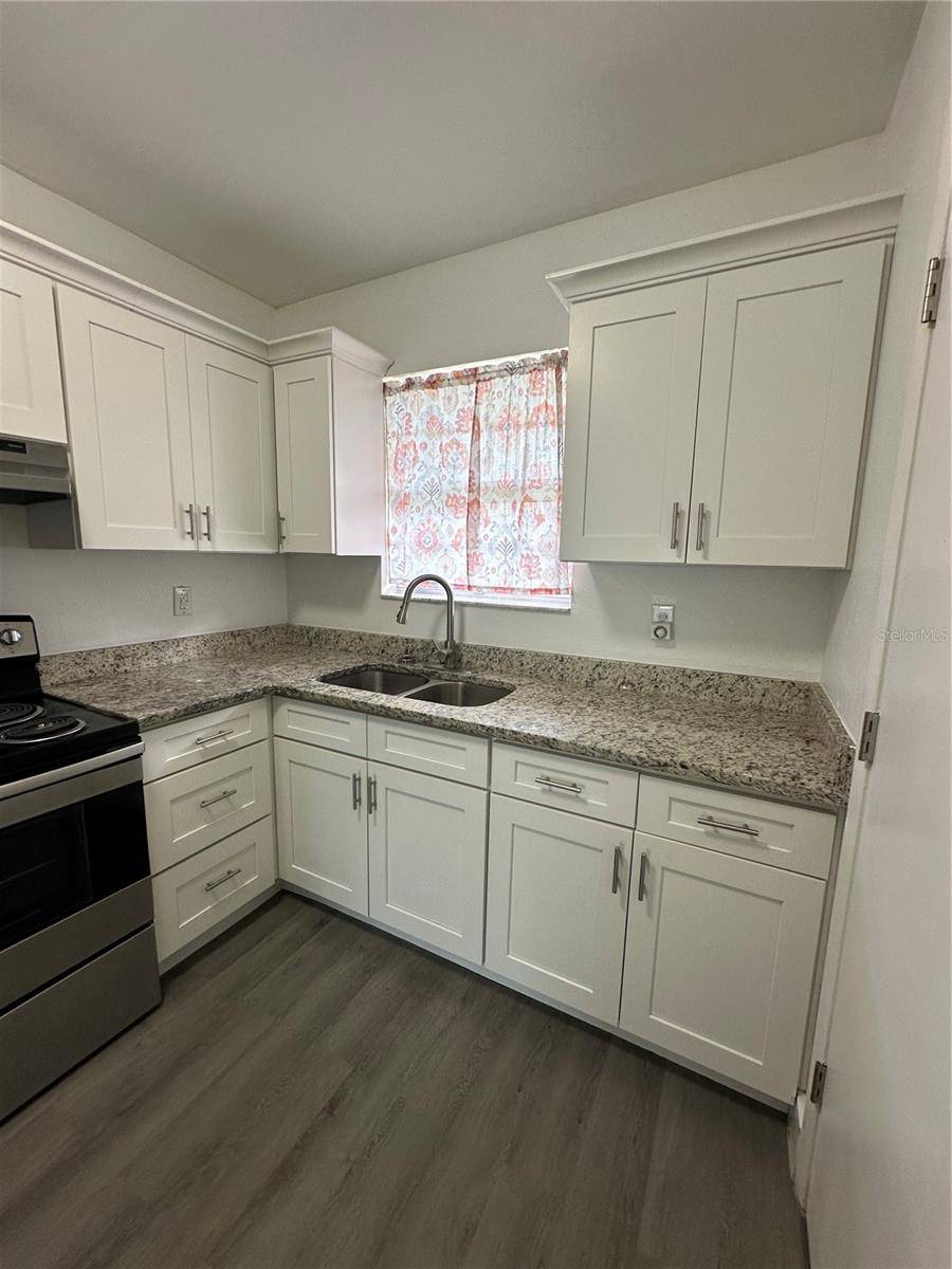 4211 SW 145TH PLACE RD, Ocala, FL 34473