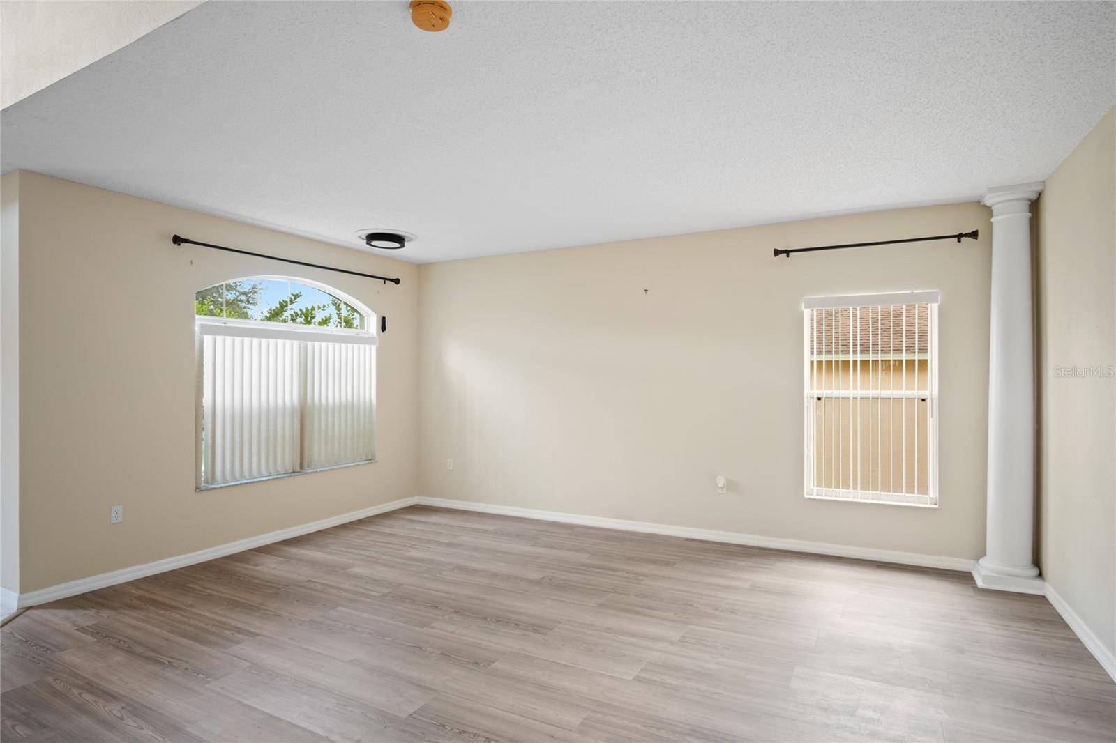 133 INCONNU CT, Poinciana, FL 34759