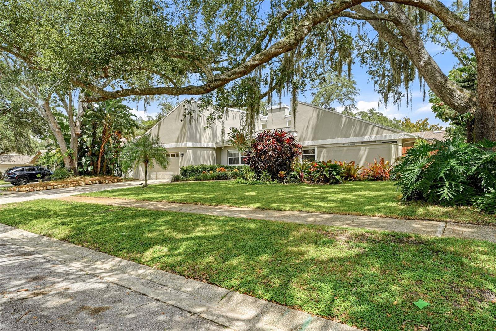 2555 SWEETGUM WAY W, Clearwater, FL 33761