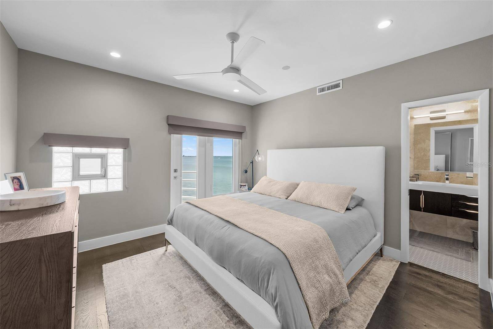 4950 BAYSHORE BLVD #25D, Tampa, FL 33611