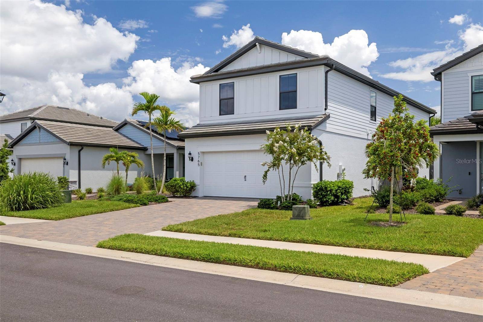 5765 SILVERSIDE PINE CT, Bradenton, FL 34211