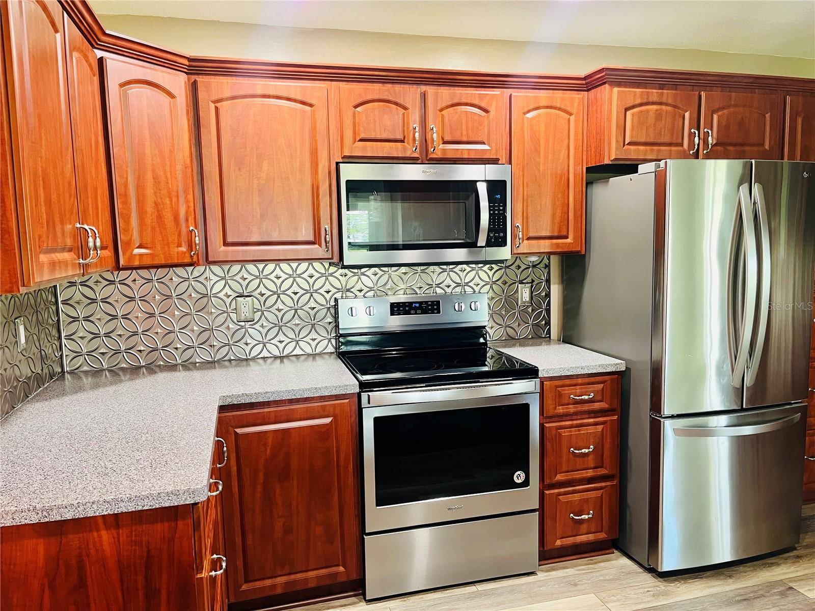 9677 41ST ST N, Pinellas Park, FL 33782
