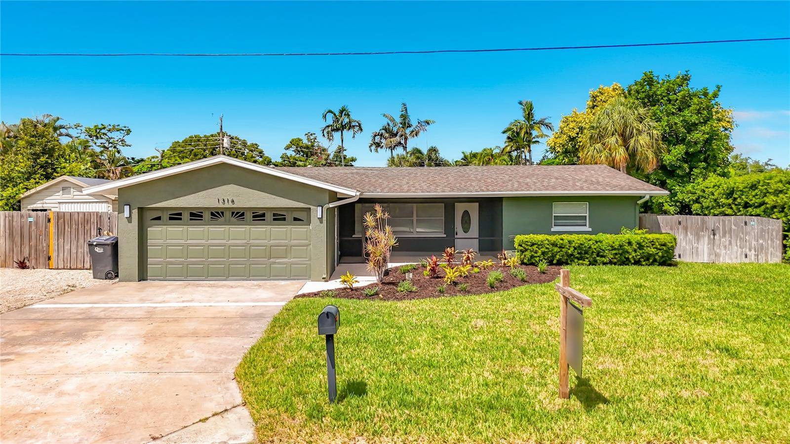 1316 62ND ST NW, Bradenton, FL 34209