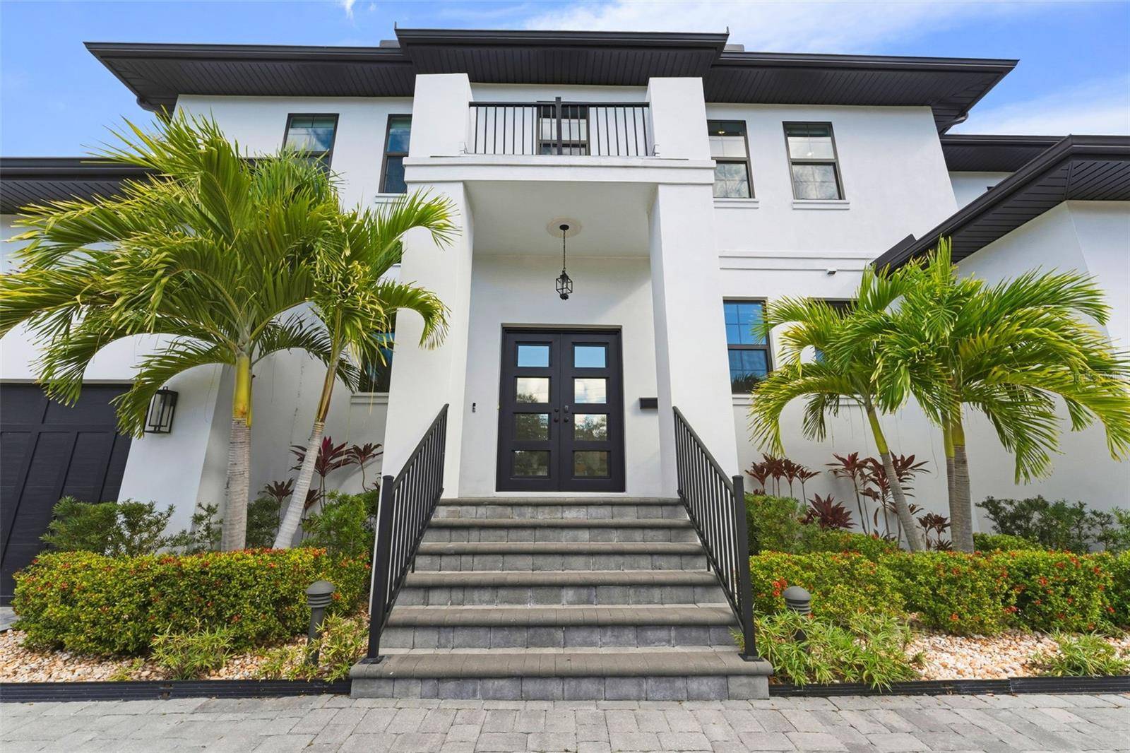 481 W DAVIS BLVD, Tampa, FL 33606