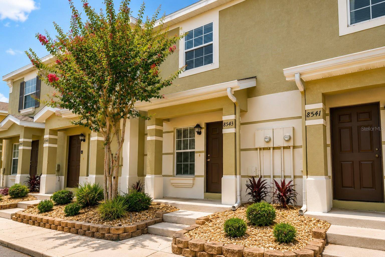 8543 TRAIL WIND DR, Tampa, FL 33647