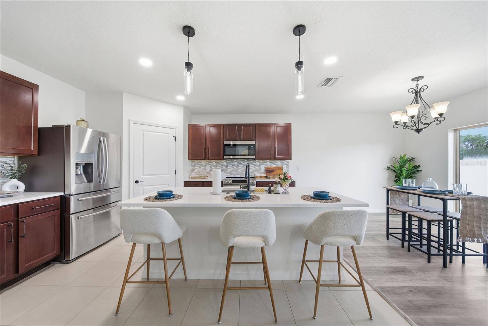 10019 GEESE TRAIL CIR, Sun City Center, FL 33573
