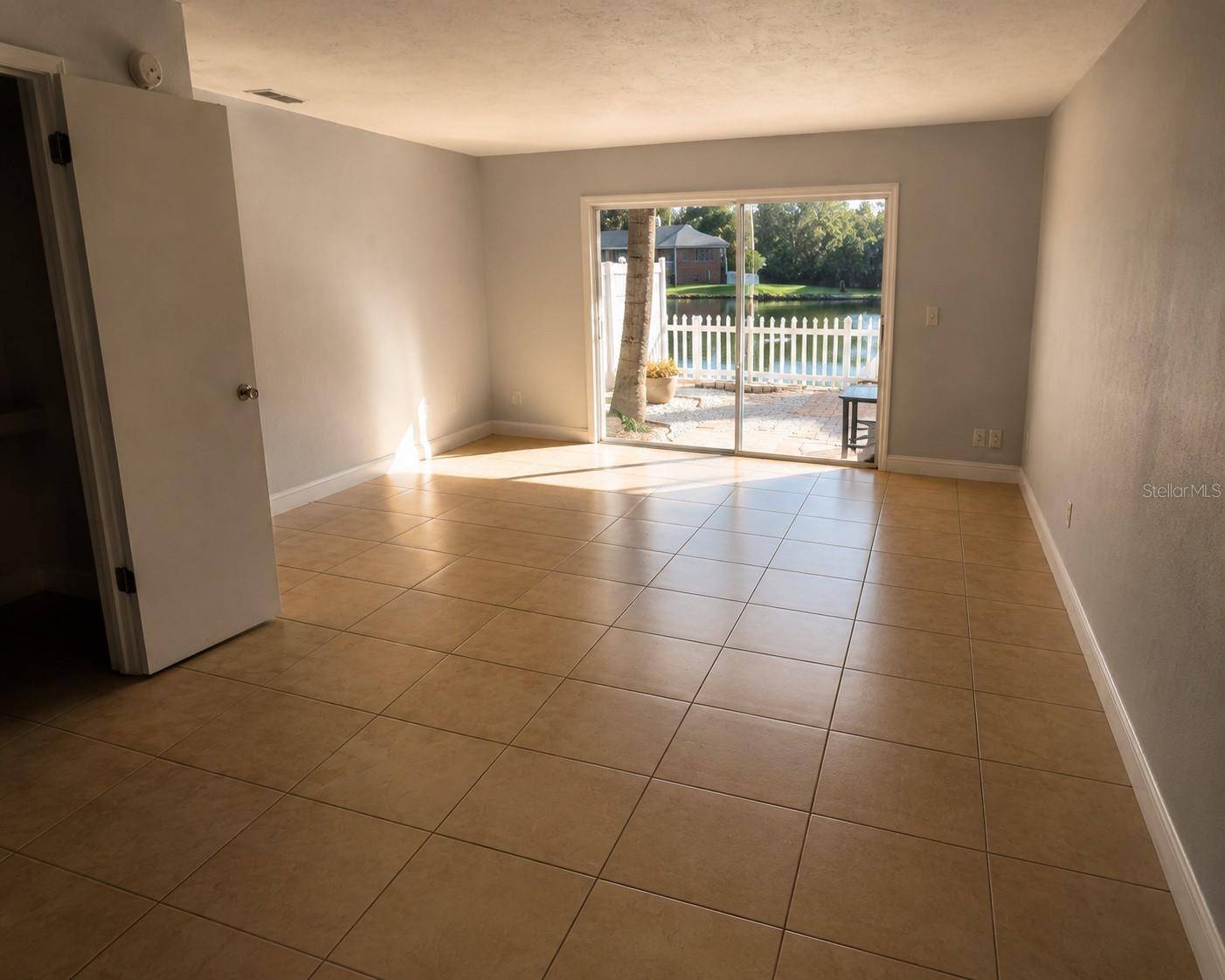 13816 ORANGE SUNSET DR, Tampa, FL 33618