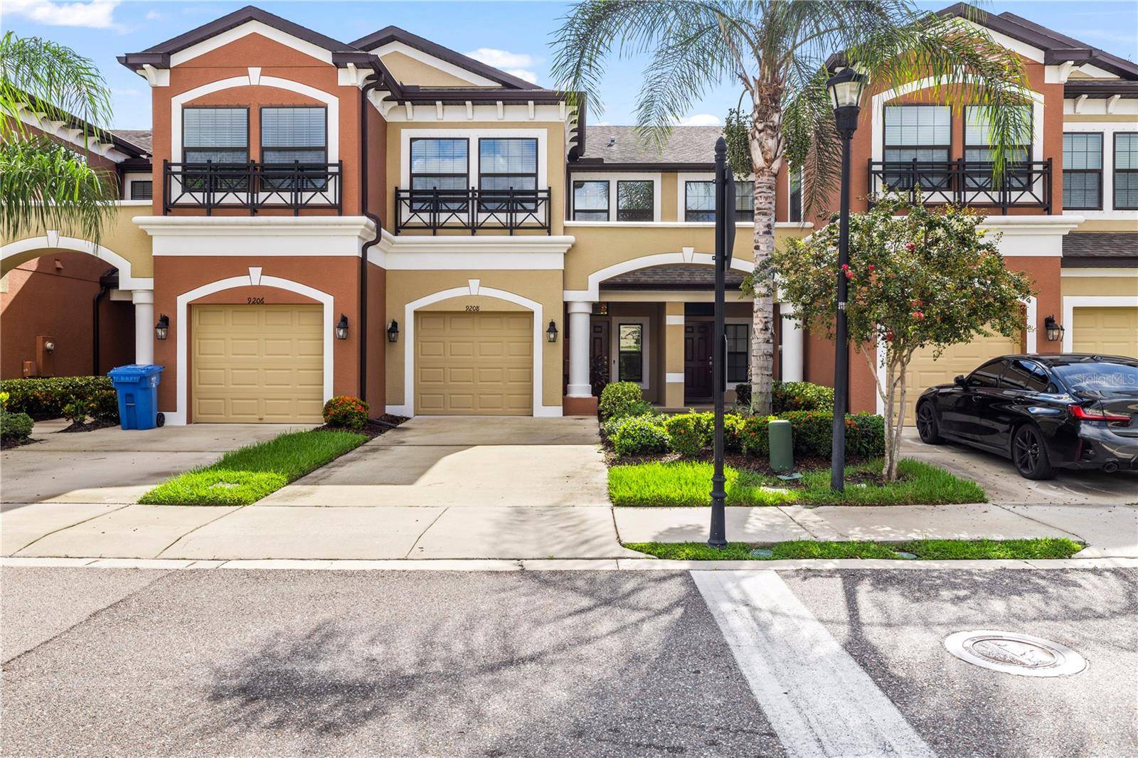 9208 FOX SPARROW RD, Tampa, FL 33626