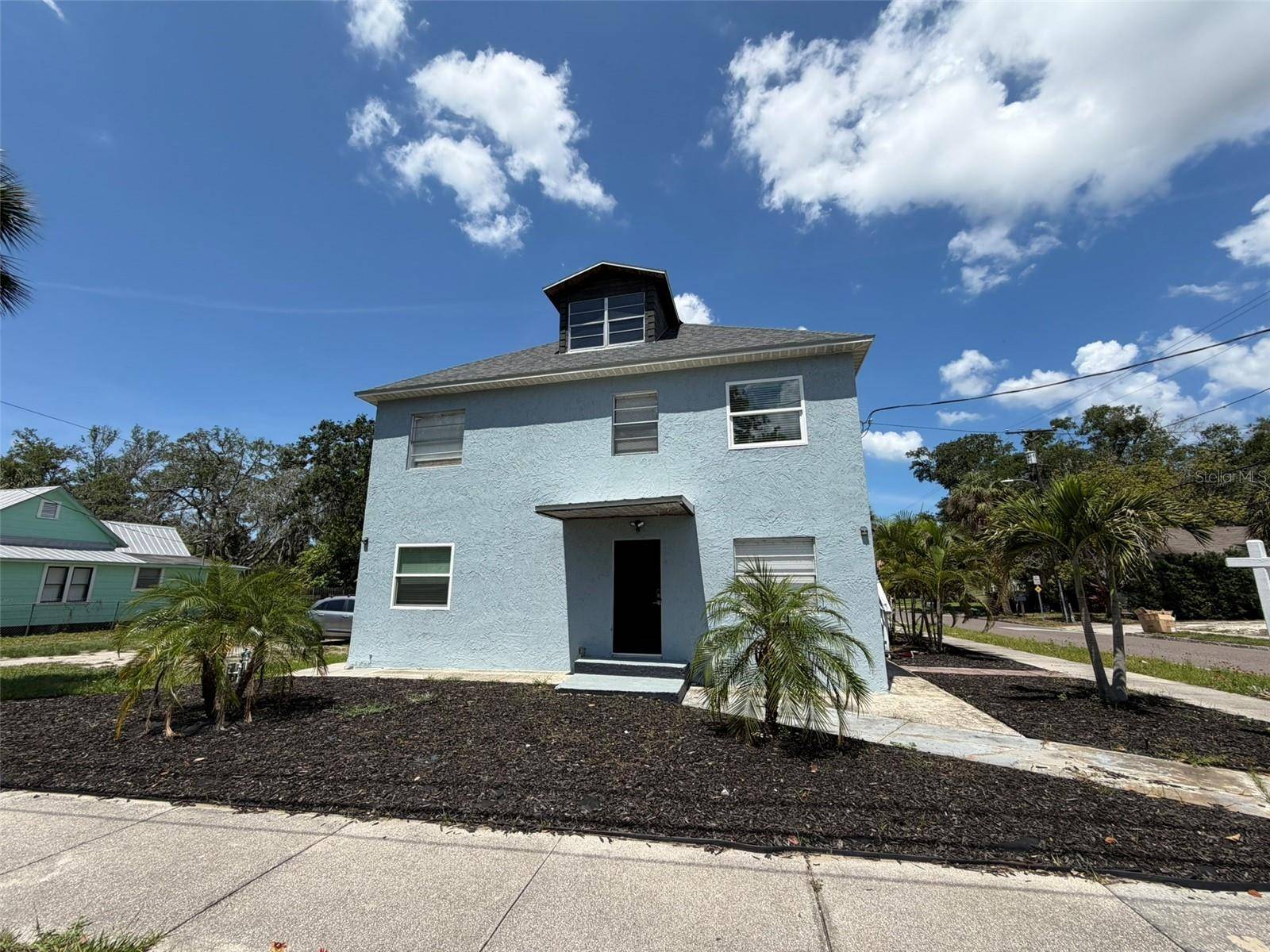 101 W LEMON ST #1, Tarpon Springs, FL 34689