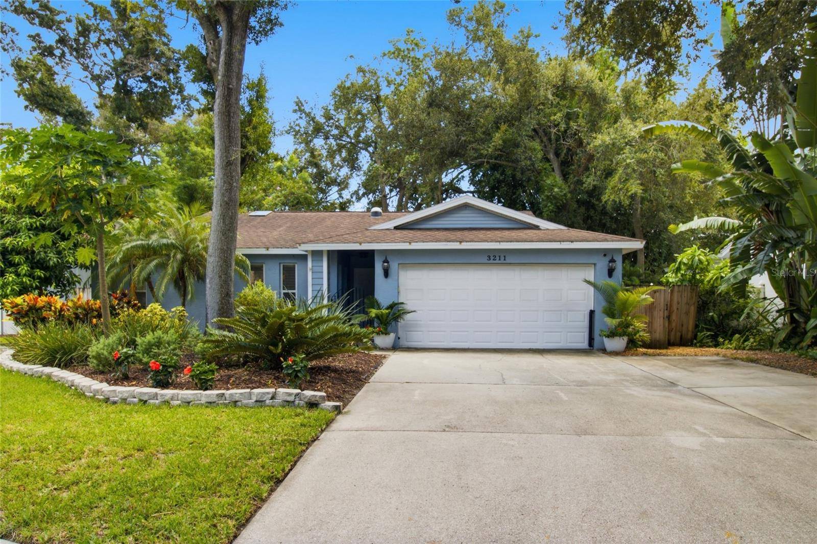 3211 COVENTRY N, Safety Harbor, FL 34695