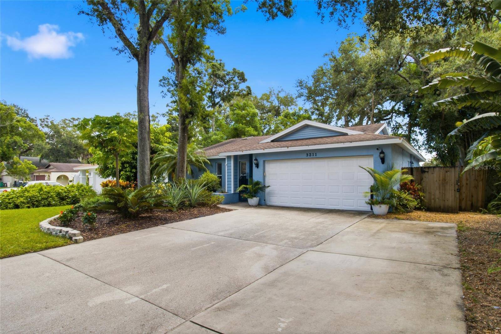3211 COVENTRY N, Safety Harbor, FL 34695