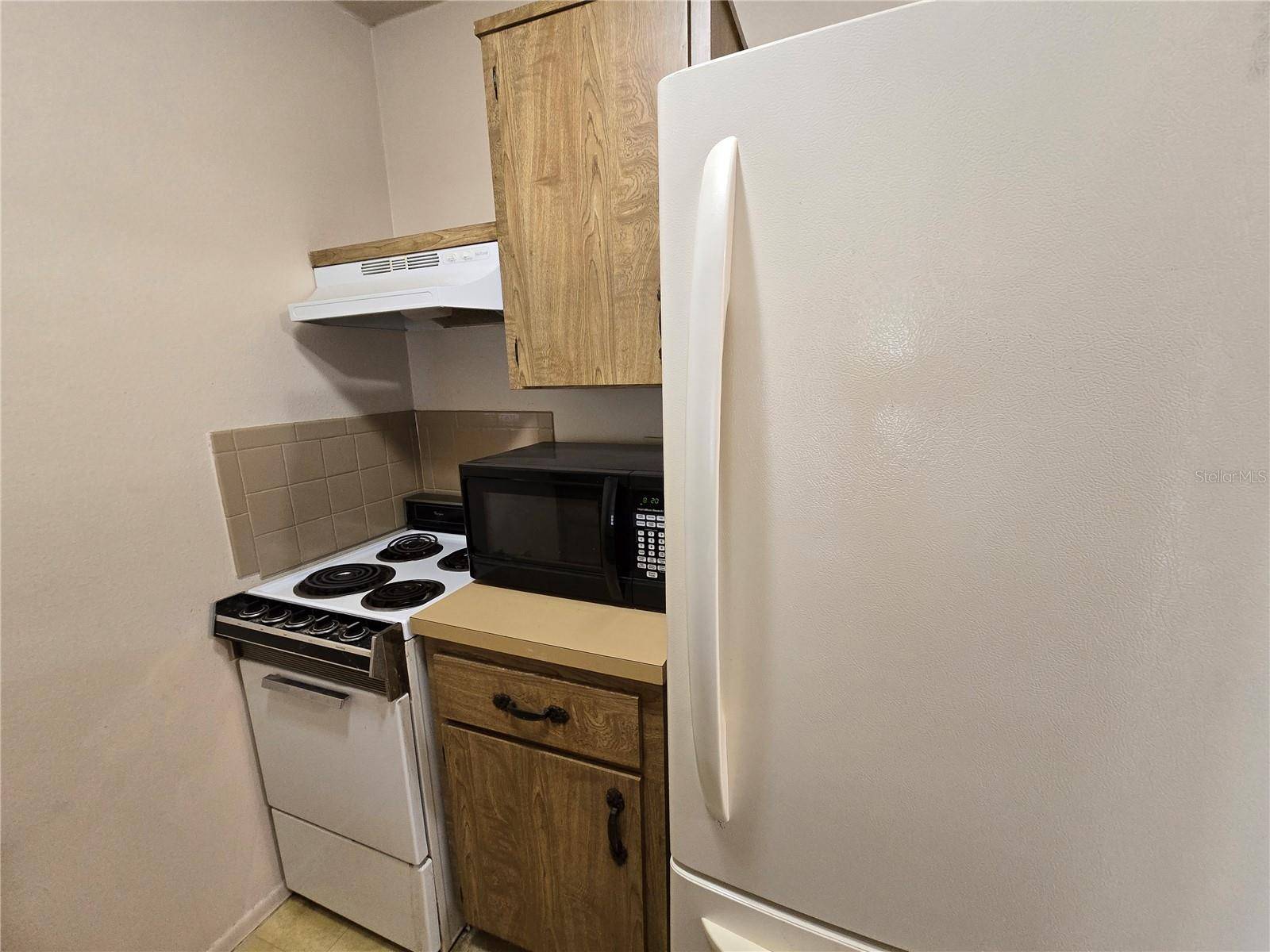 289 JERU BLVD #B, Tarpon Springs, FL 34689