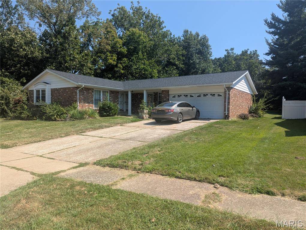 3794 Monsols DR, Unincorporated, MO 63034