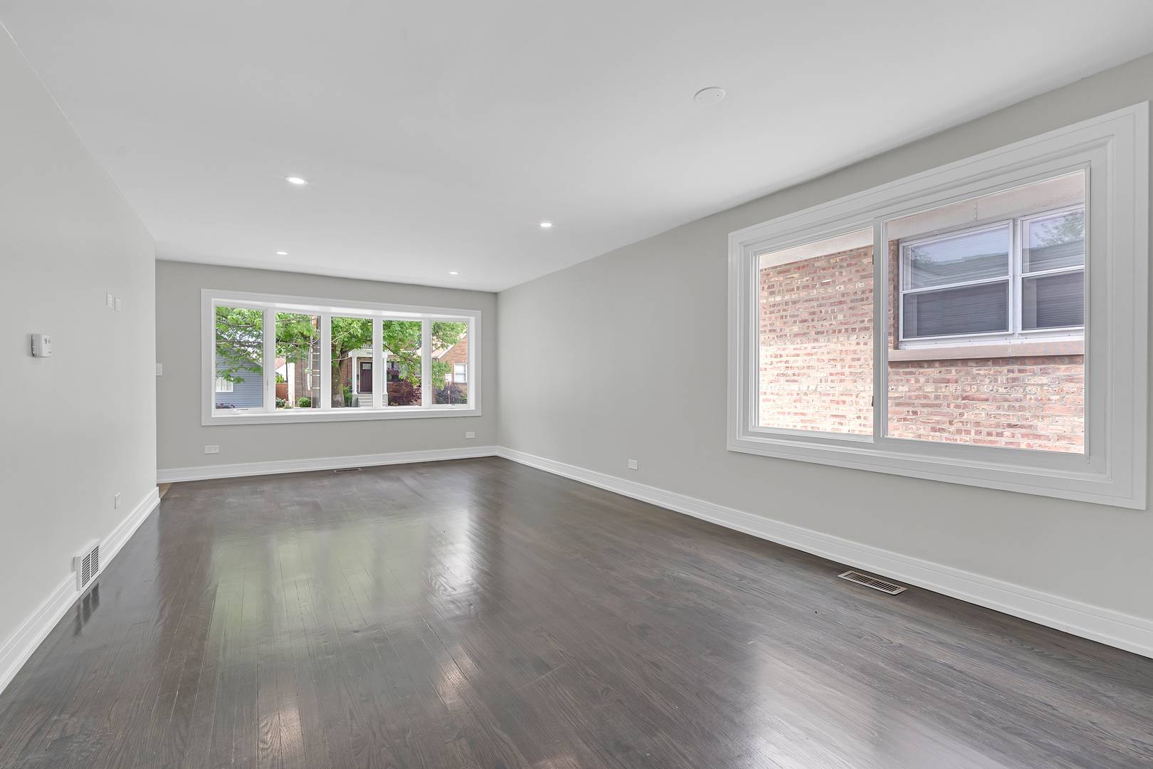 5505 N Nagle AVE, Chicago, IL 60630