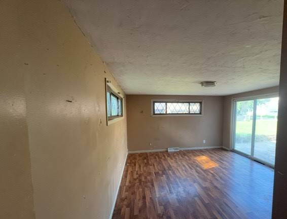 200 W Goldmine RD, Pearl City, IL 61062