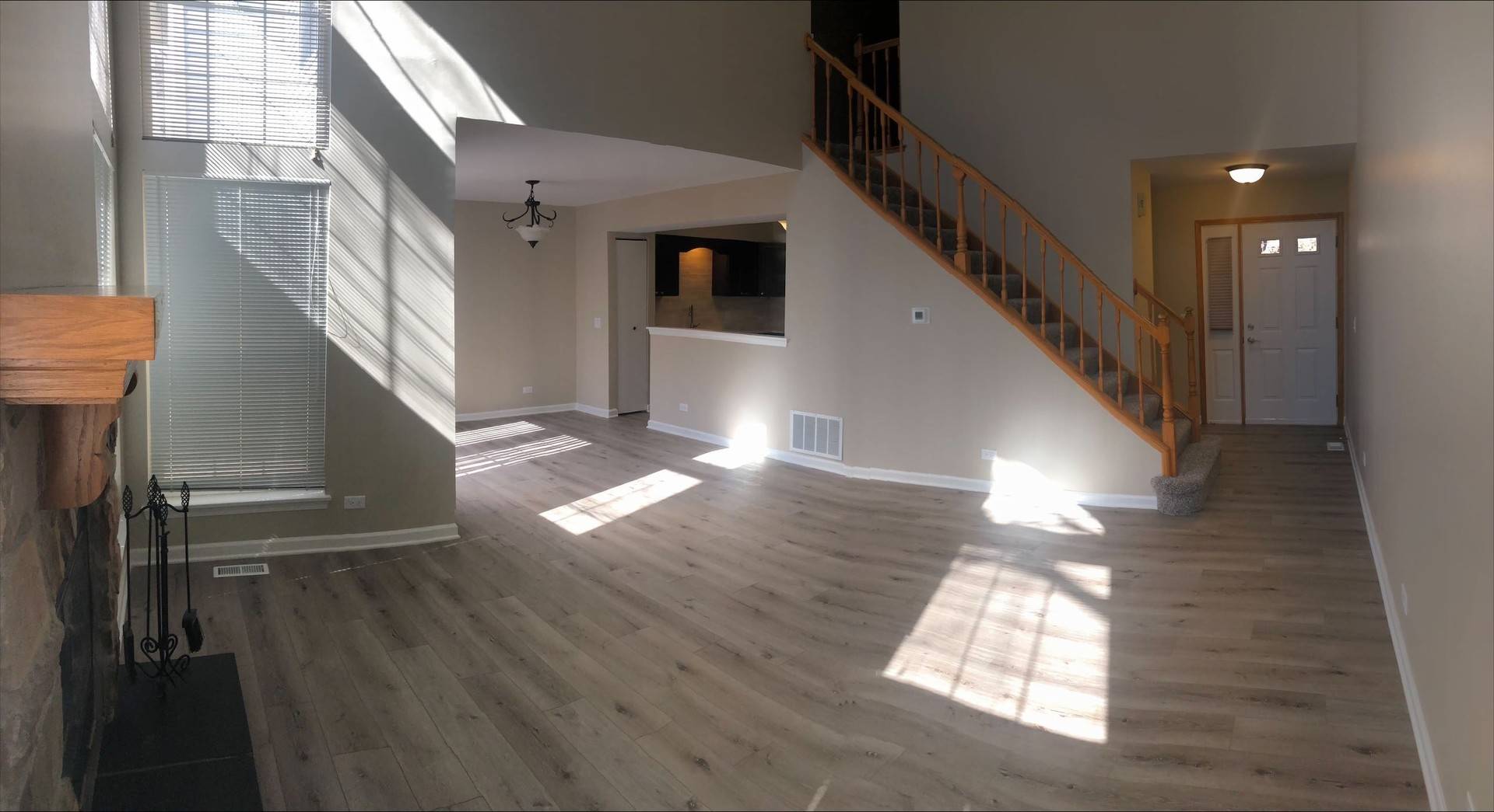 2343 County Farm LN, Schaumburg, IL 60194
