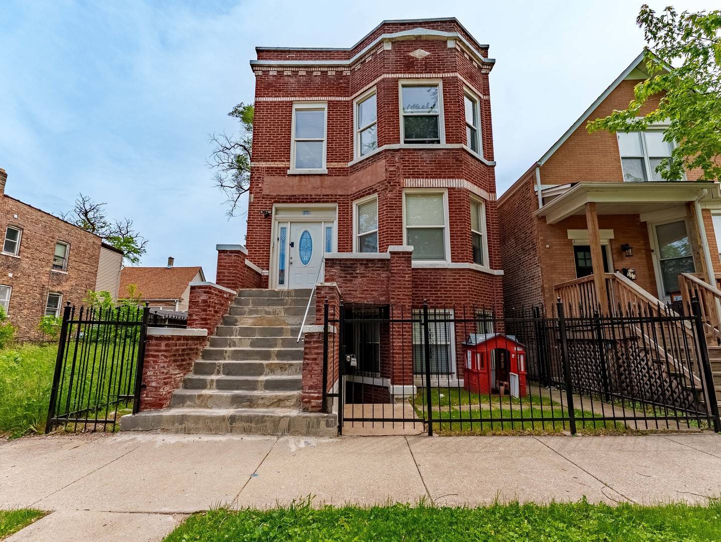 555 N Lawler AVE #G, Chicago, IL 60644
