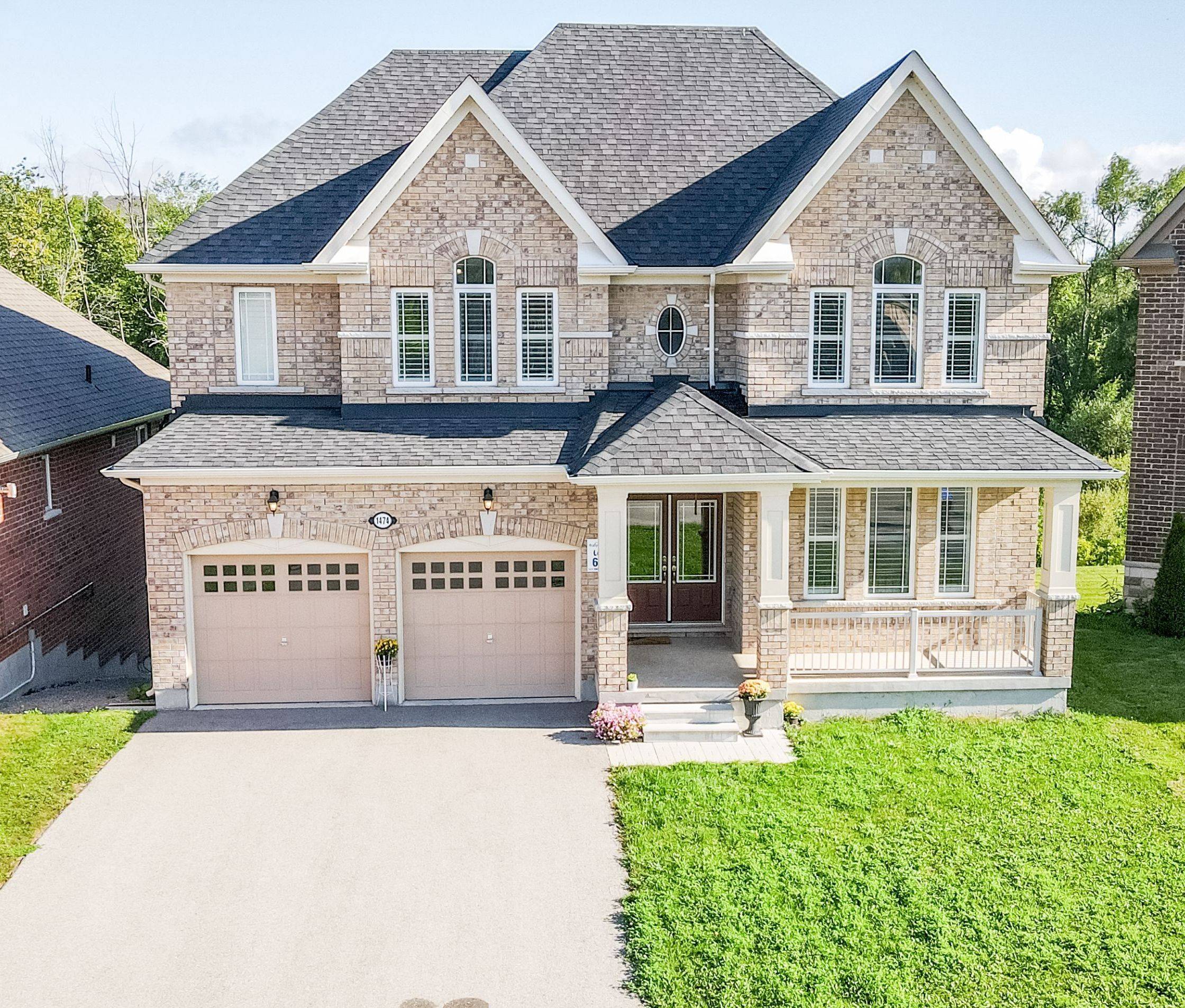 1474 Simpkin CT, Innisfil, ON L0L 1W0
