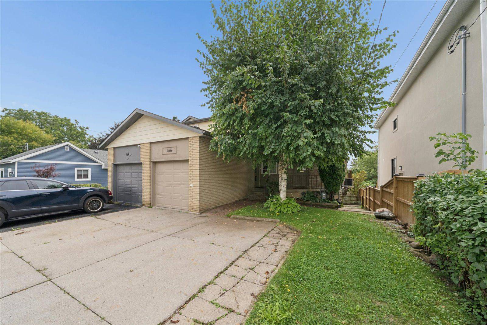 166 James ST, Bradford West Gwillimbury, ON L3Z 1J7