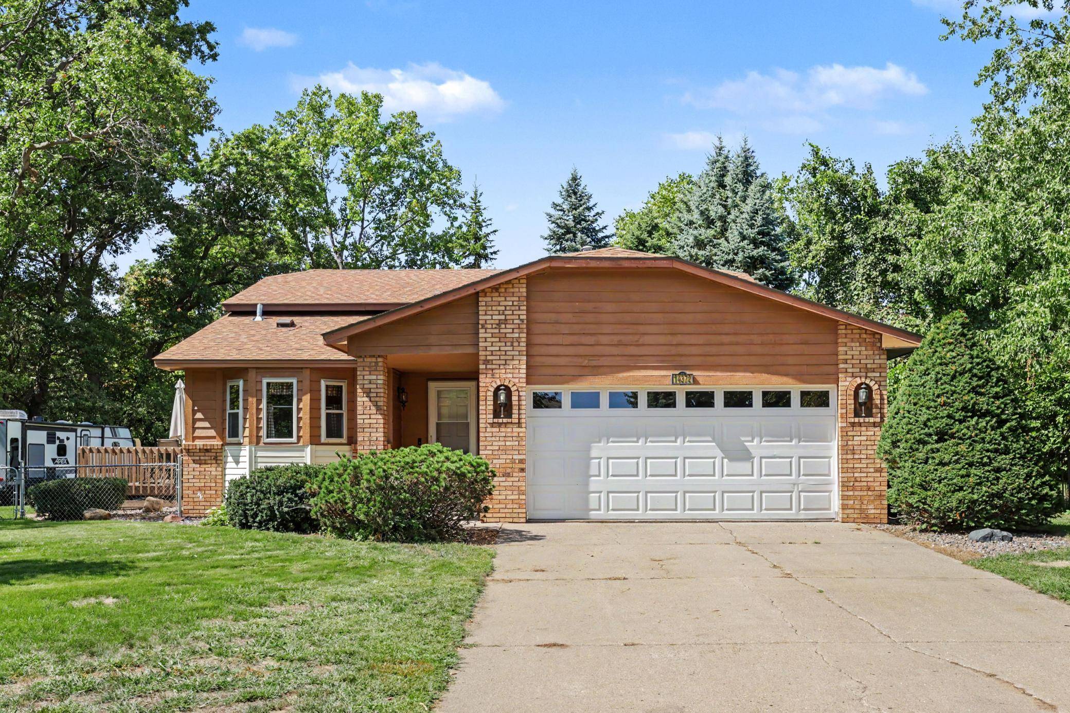 14372 Jonquil ST NW, Andover, MN 55304