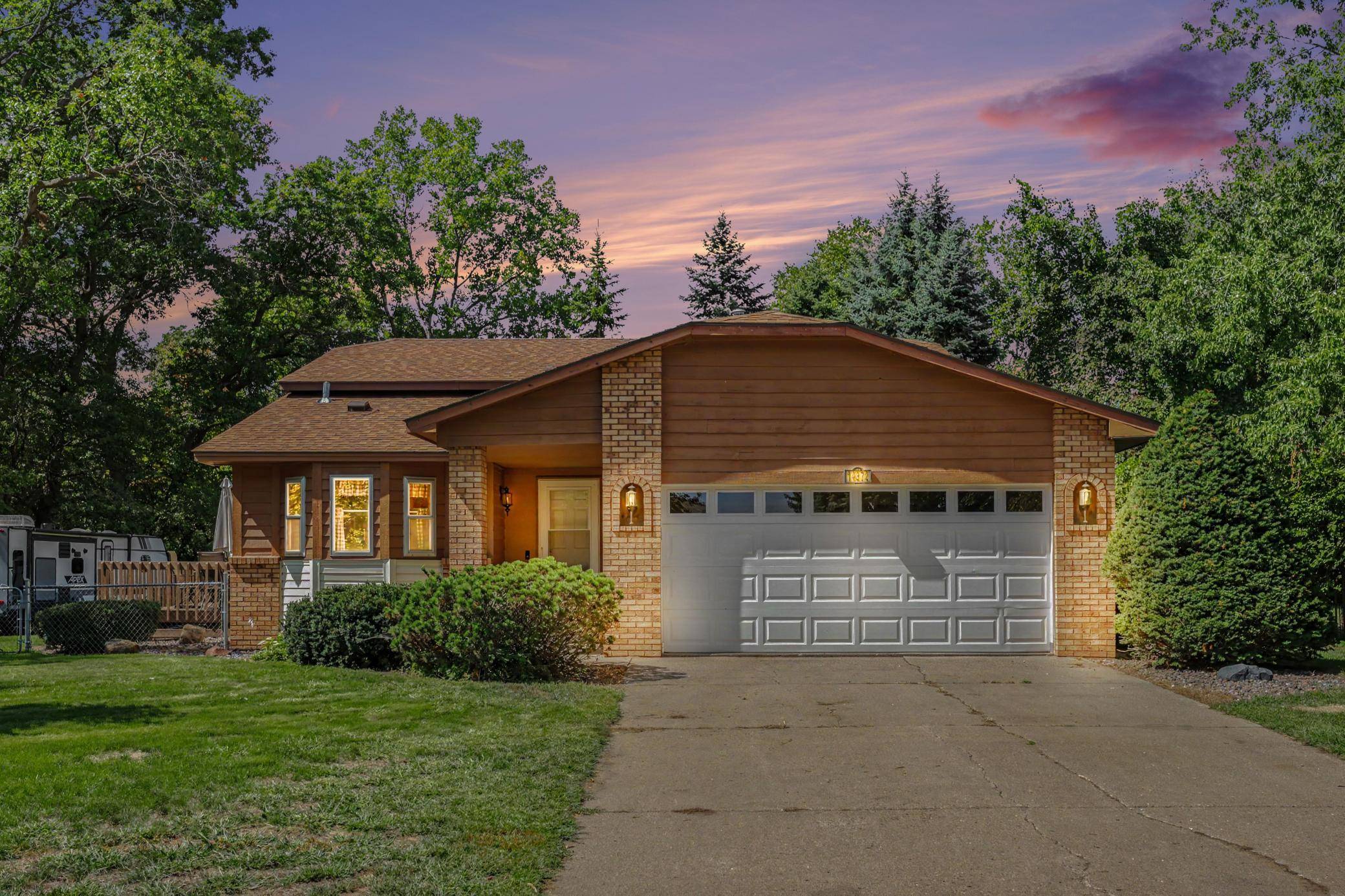 14372 Jonquil ST NW, Andover, MN 55304