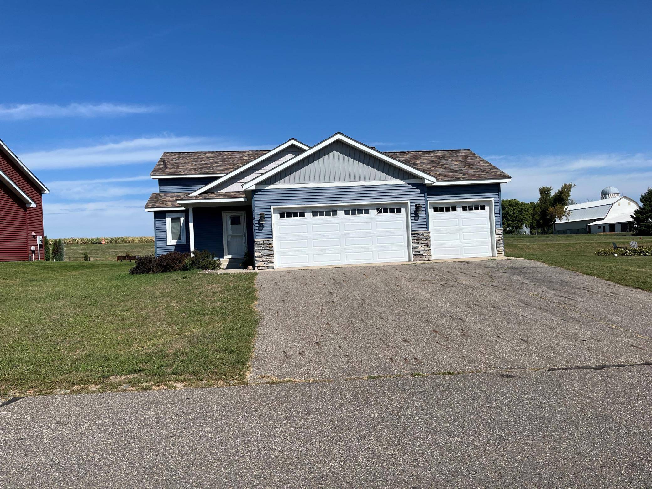 1801 34th ST NE, Sauk Rapids, MN 56379