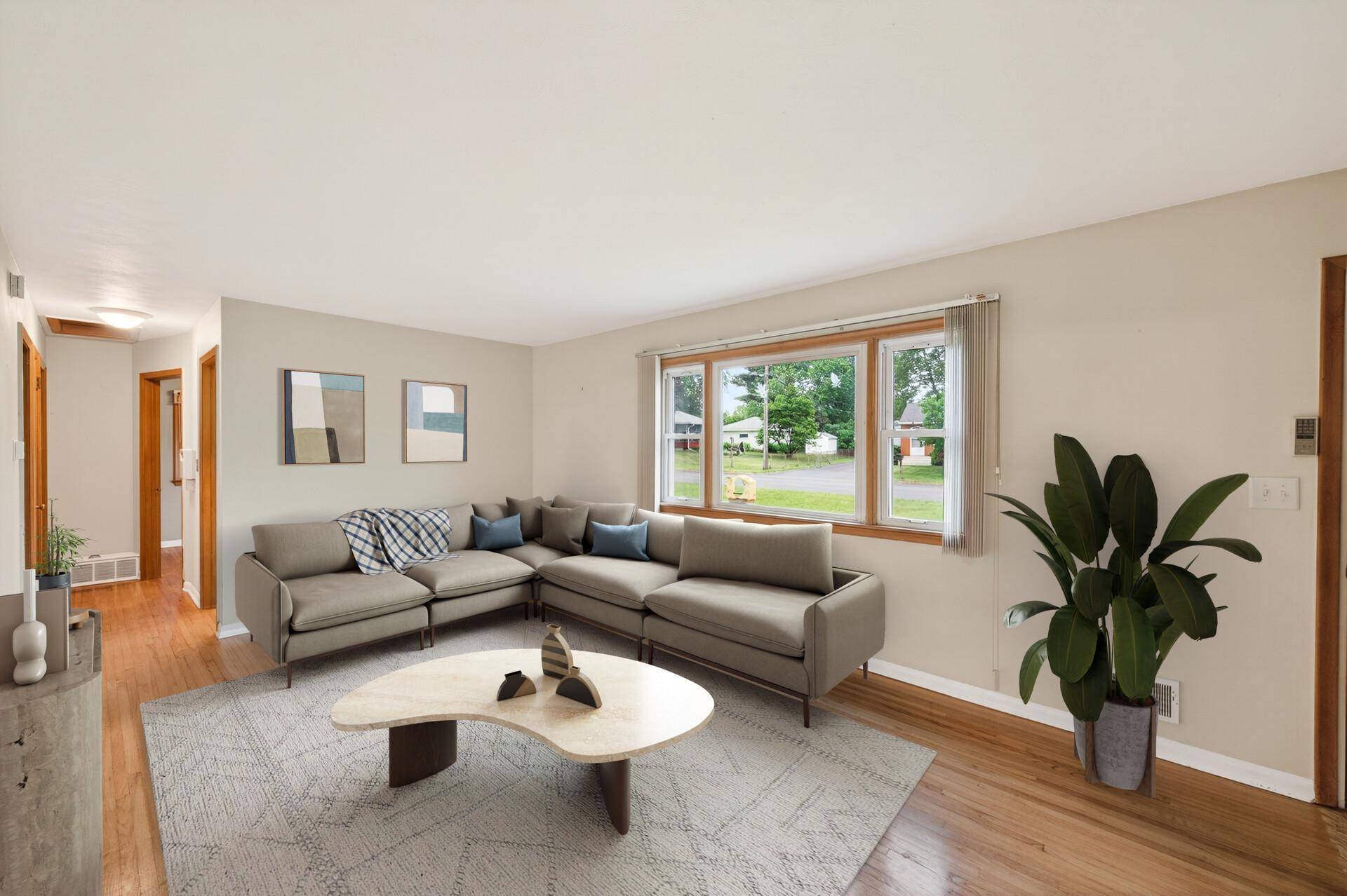 1283 Burke AVE E, Maplewood, MN 55109