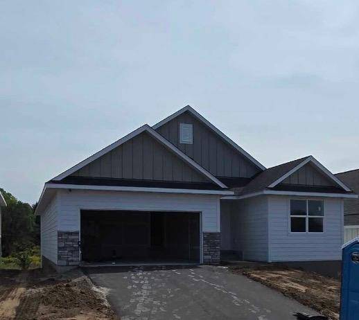 7194 Agate TRL, Inver Grove Heights, MN 55077