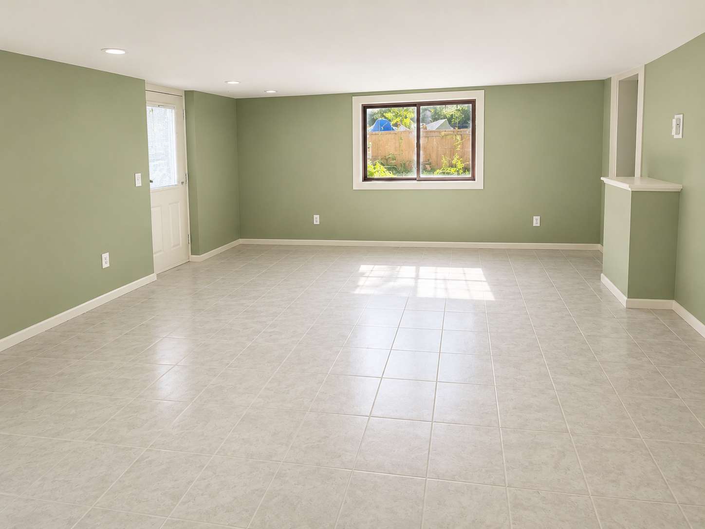 3046 Dundee LN, Mound, MN 55364