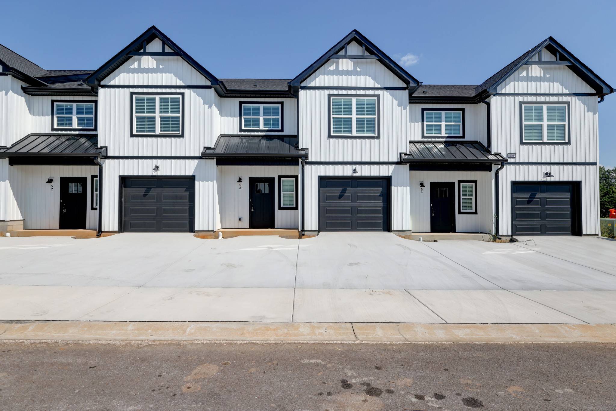 166 Sango Dr, Clarksville, TN 37043
