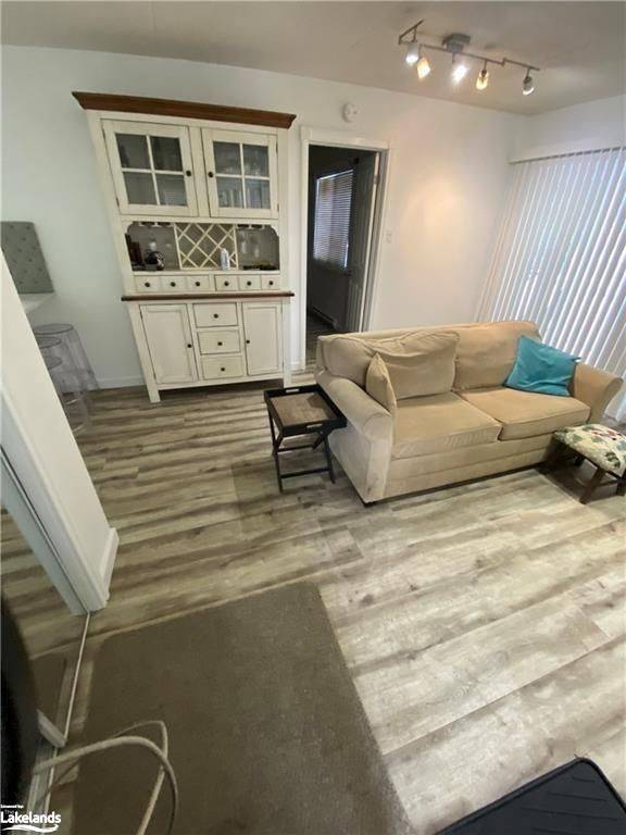 15 Dawson DR #12, Collingwood, ON L9Y 5B4