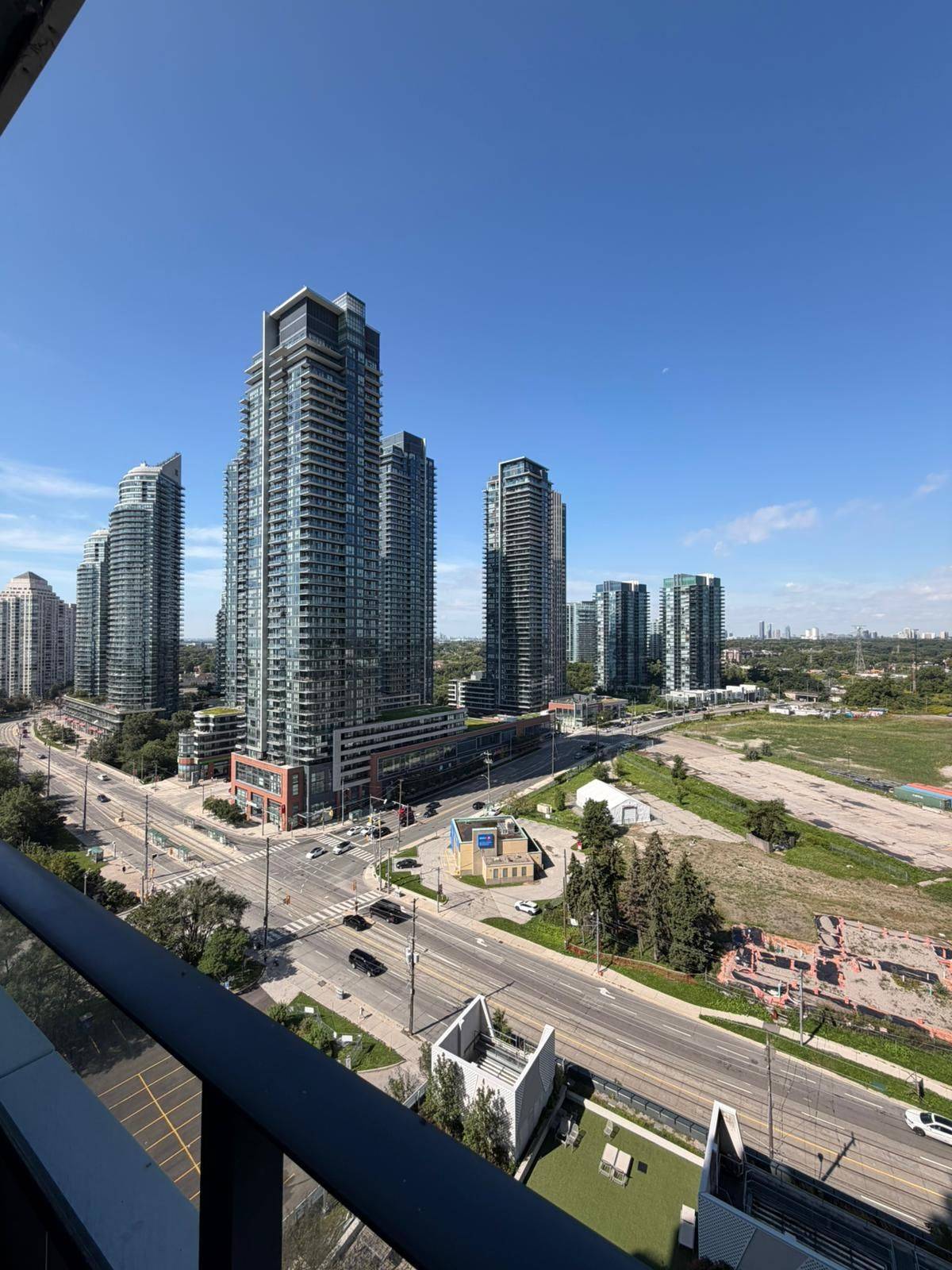 30 Shorebreeze DR E #1412, Toronto W06, ON M8V 0J1