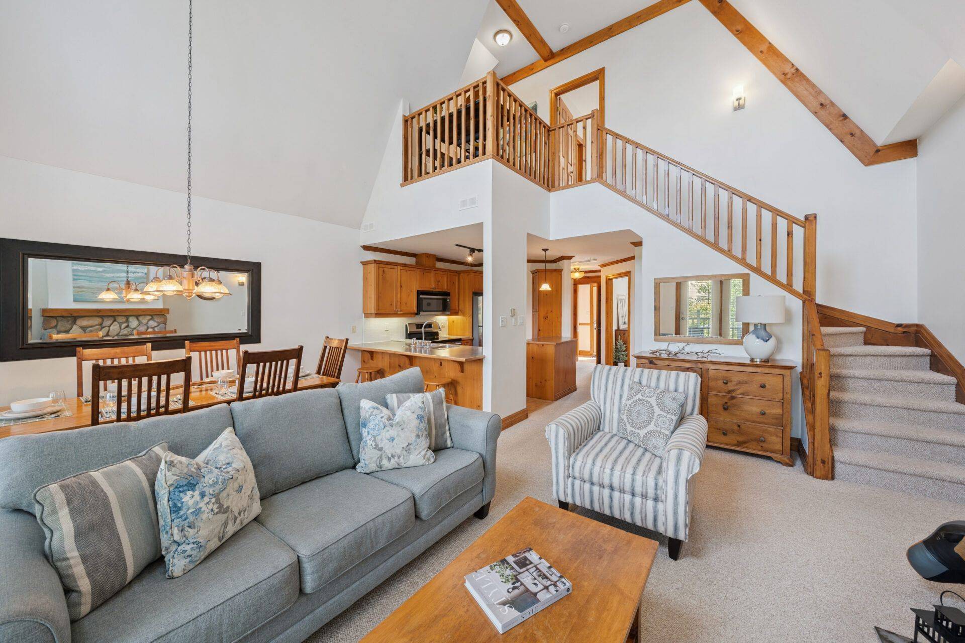 184 Snowbridge WAY #219, Blue Mountains, ON L9Y 0V1