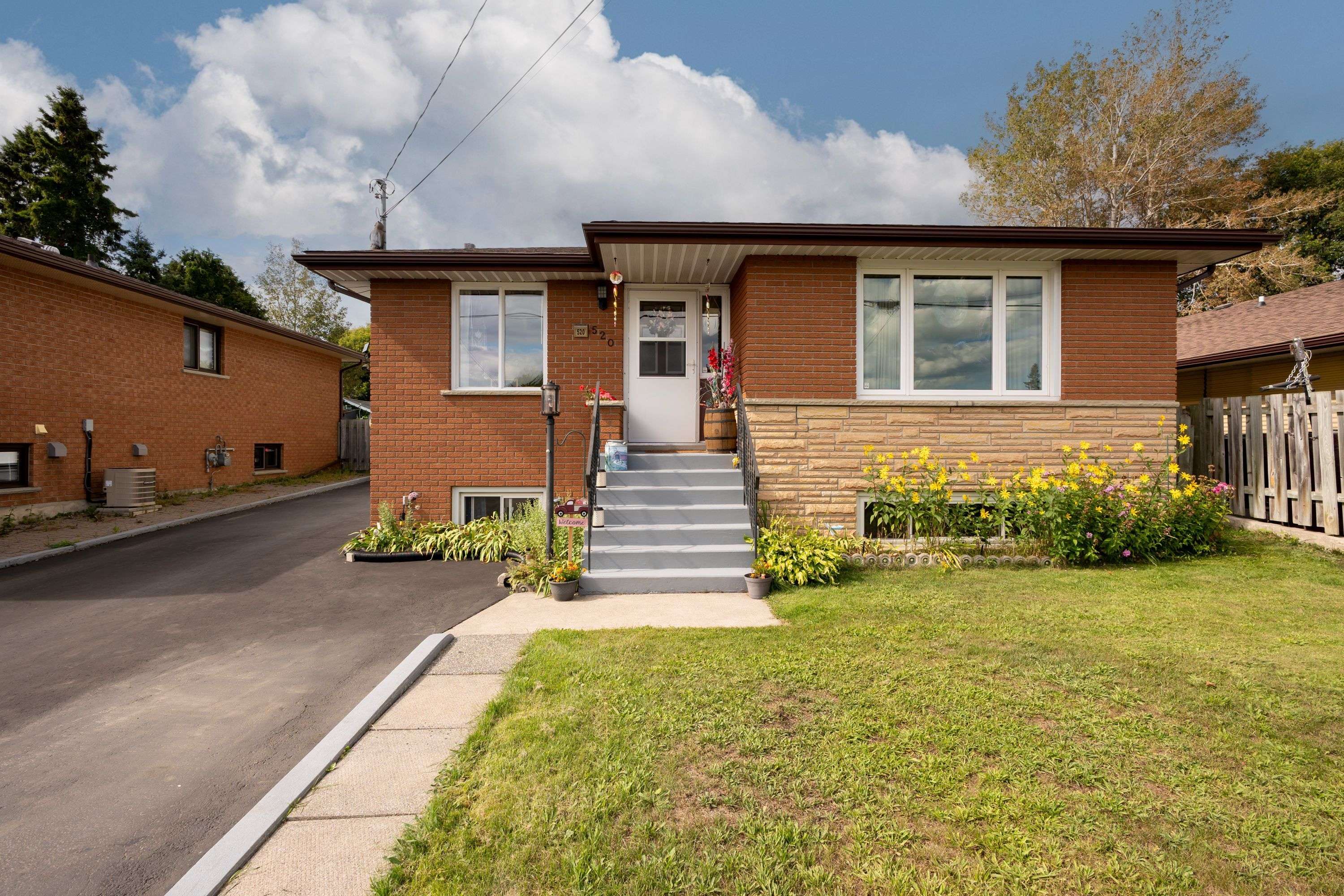 520 Dublin AVE, Thunder Bay, ON P7B 5A3