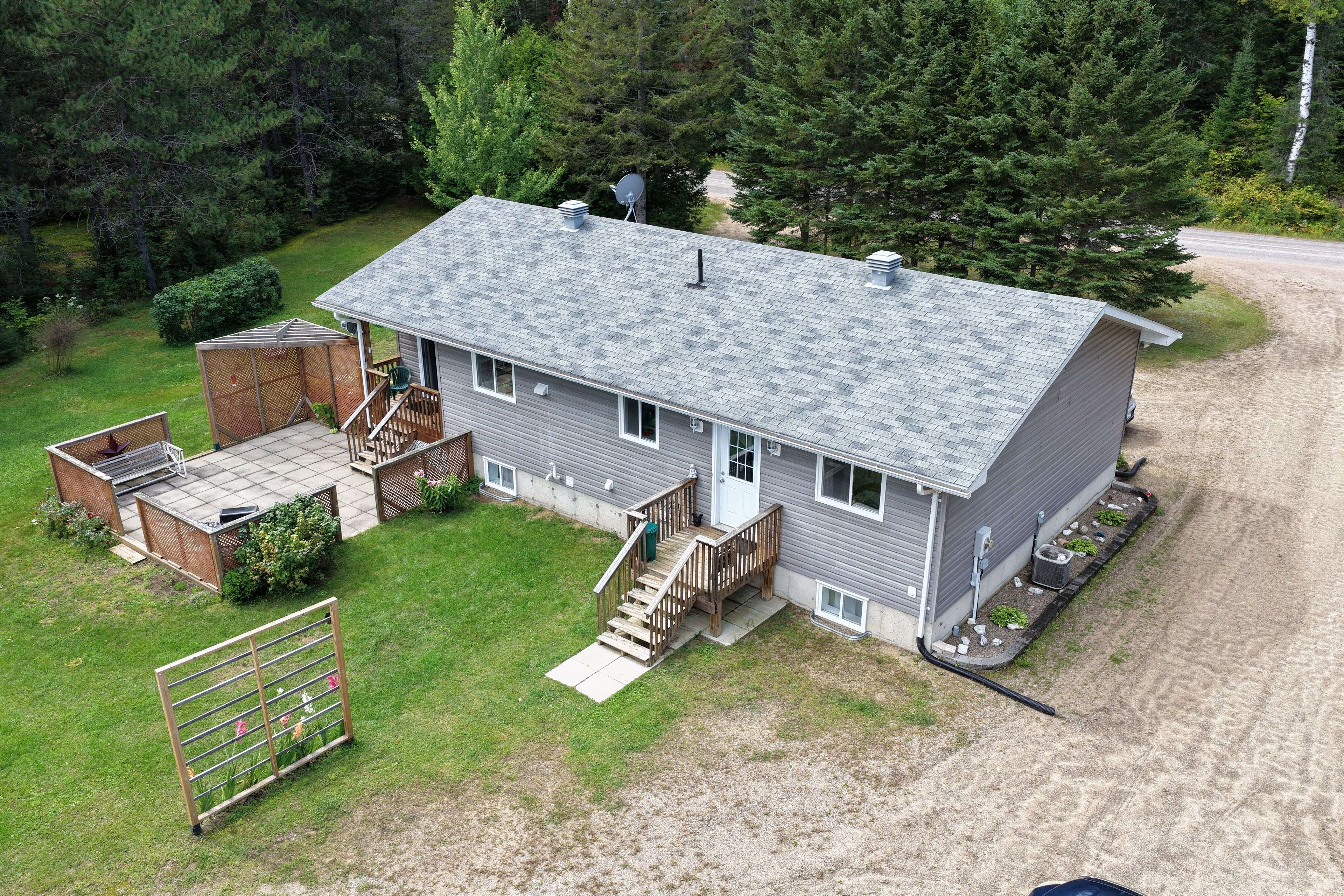 716 Cybulski RD, Madawaska Valley, ON K0J 1B0