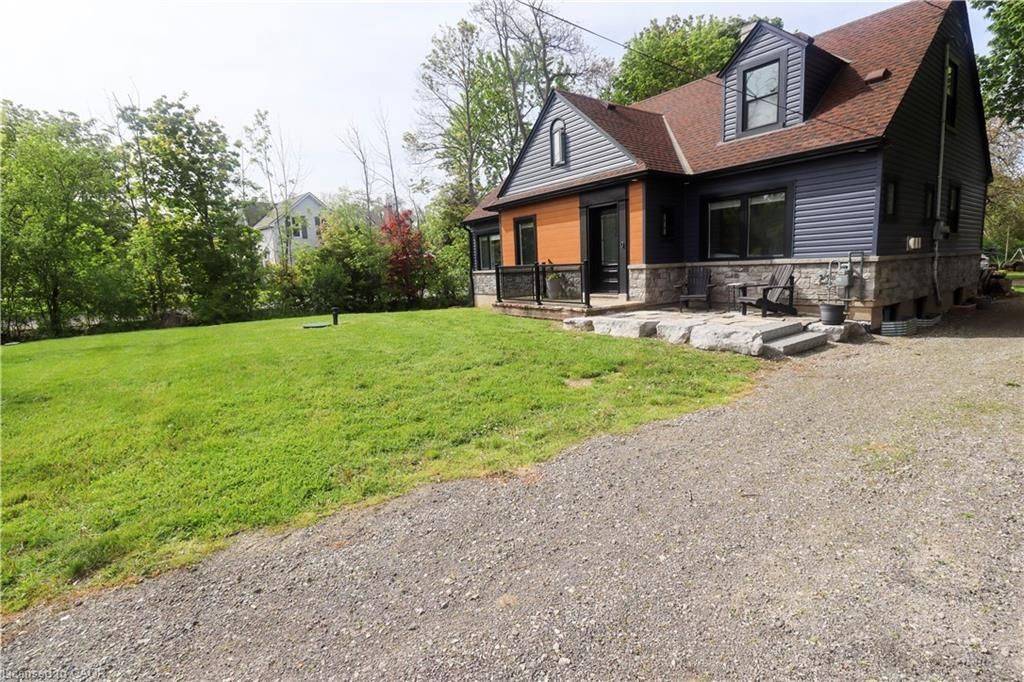 1429 HIGHWAY #8 RD, Hamilton, ON L8E 5K8