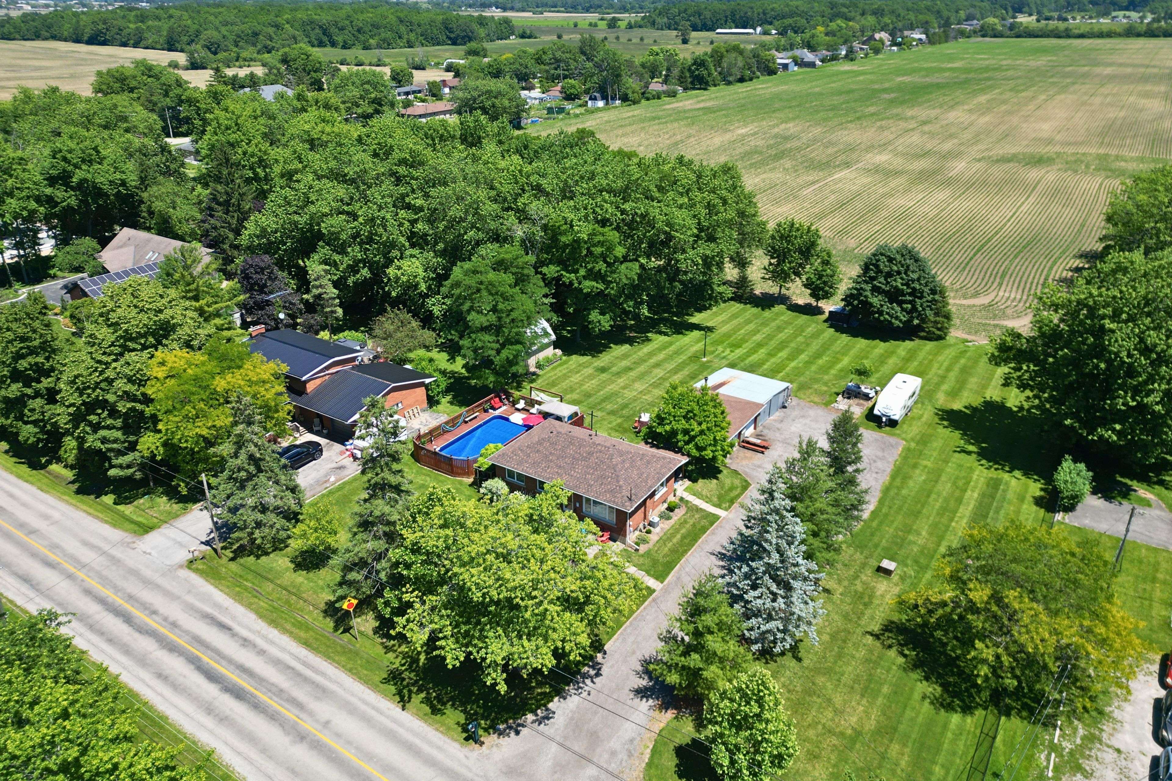 1065 Woodburn RD, Hamilton, ON L0R 1P0