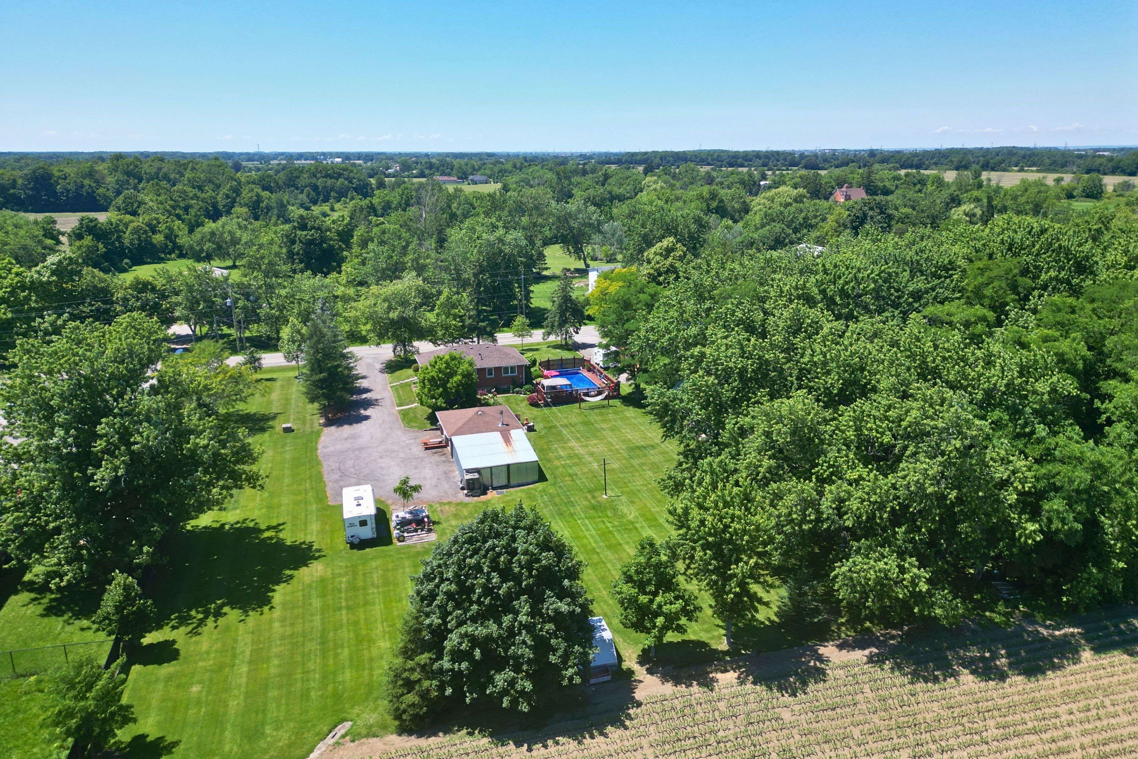 1065 Woodburn RD, Hamilton, ON L0R 1P0