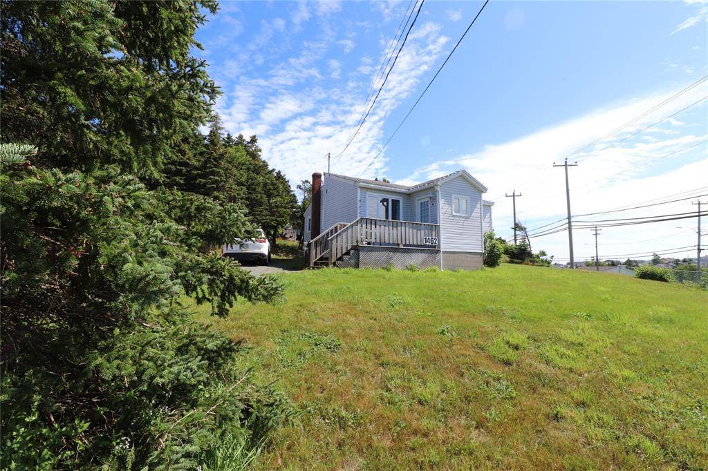 1462 Topsail Road, Paradise, NL A1L 1P8