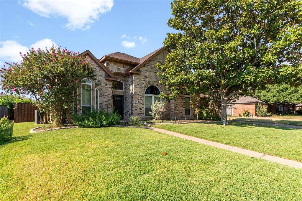 622 Meadowcrest Drive, Highland Village, TX 75077