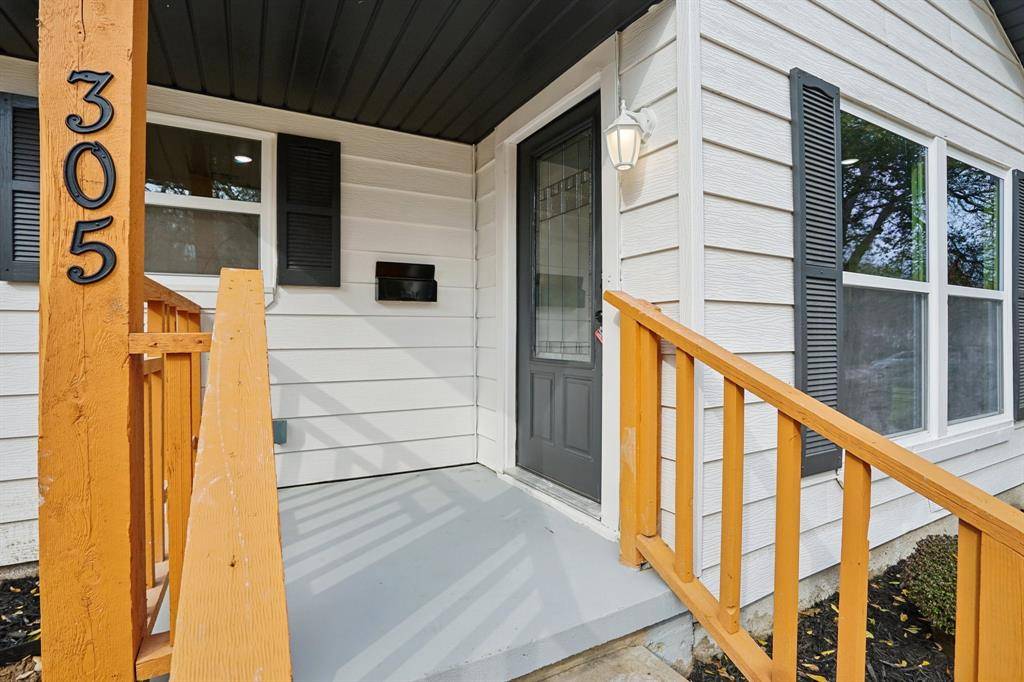 305 Westvue Street, Terrell, TX 75160