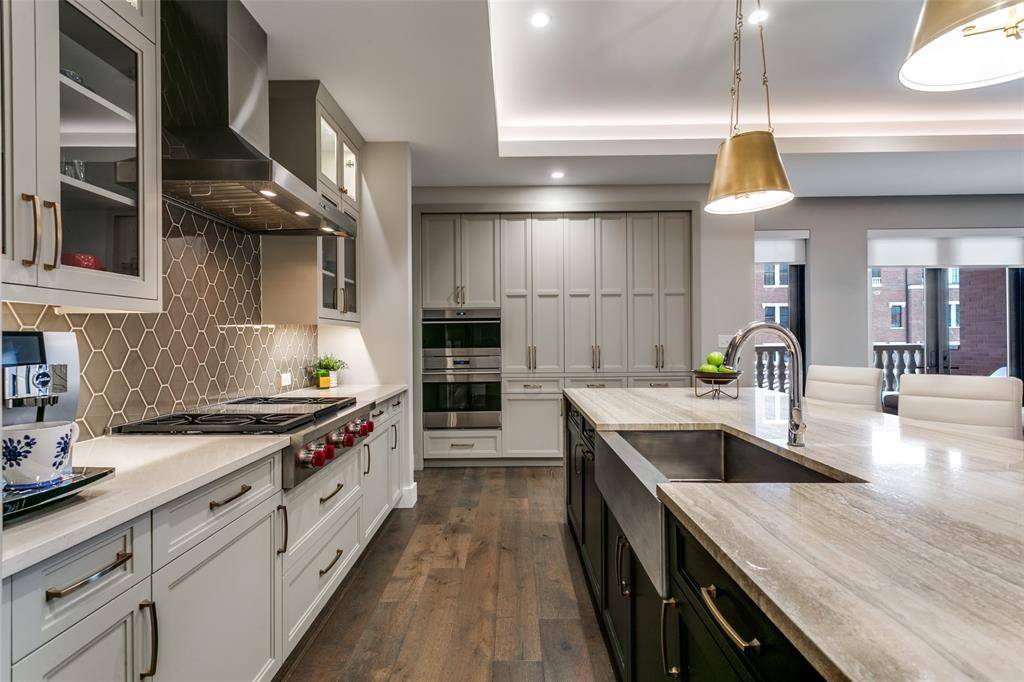 350 Central Avenue #206, Southlake, TX 76092