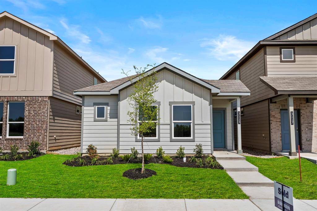 3113 Maple Orchard Lane, Fort Worth, TX 76140