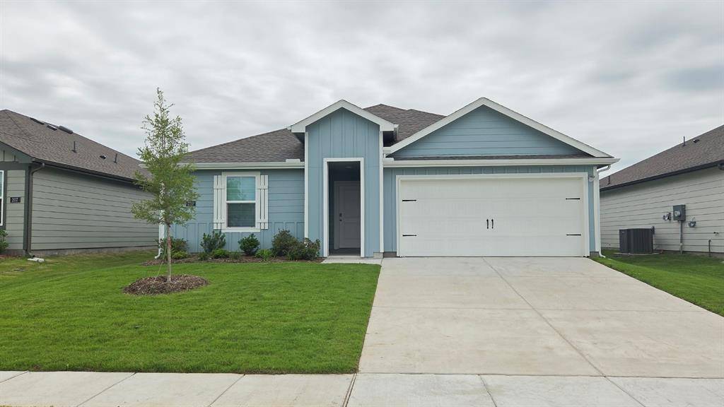 211 Desert Willow Drive, Royse City, TX 75189